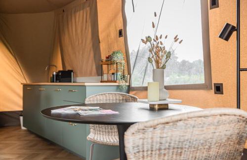 Raar Casa | Luxe Glamping Lodge Dahlia