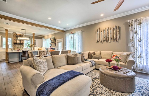 Madisonville Casa | Luxe Home w/ Yard Near Lake Pontchartrain!