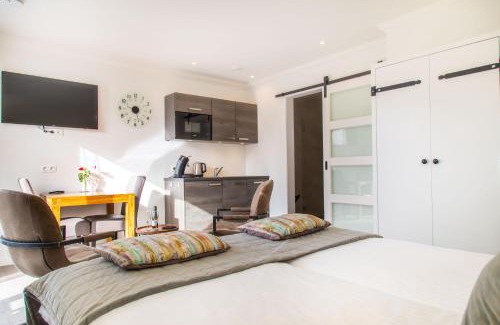 Zoutelande Cama Y Desayuno | Luxe kamer Chambre Renard met eigen terras