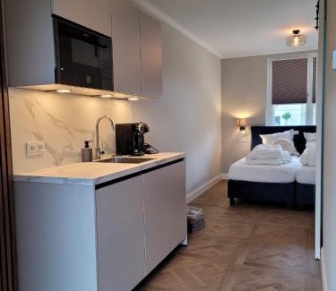 Zoutelande Cama Y Desayuno | Luxe kamer Langendam 48 met privé terras