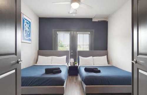 North Raleigh Apartamento | Luxe King 3 Bedroom Suite North Raleigh