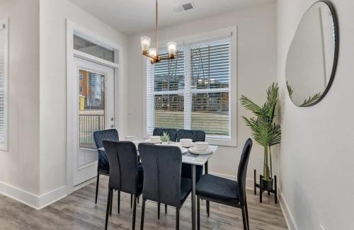 Hayes Apartamento | Luxe King 3BR Suite Mins to Downtown Durham