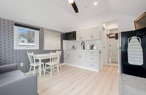 Port Dover Condominio | Luxe Lodges on Lake Erie ~ Bunkie ~ Beach Access