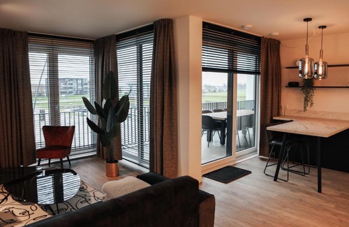 Kamperland Apartamento | Luxe loft appartement in Résidence Marina Kamperland (8 pers.)