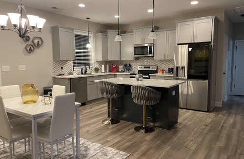 Gastonia Casa | Luxe Loray