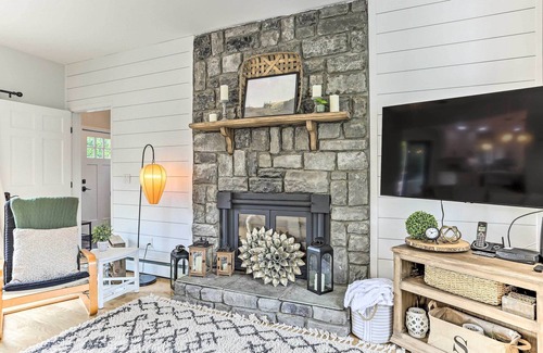 Montgomery Casa | Luxe Montgomery Home w/ Hot Tub Near Angry Orchard
