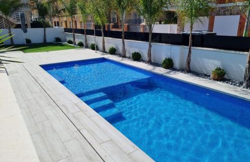 Santiago de la Ribera Apartamento | Luxe nieuwbouw appartement op 50m van de zee