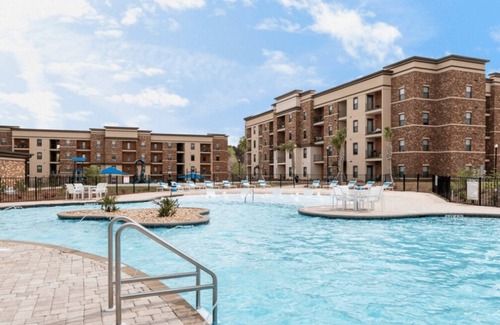 Macon Apartamento | Luxe Park 1115 | 2 Bedroom 2 Bathroom Apartment