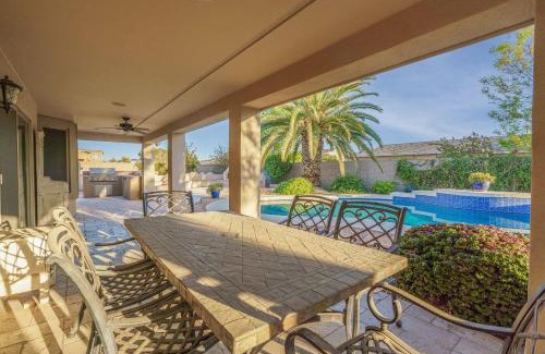 Palm Valley Casa | Luxe Pool BBQ & Backyard Paradise