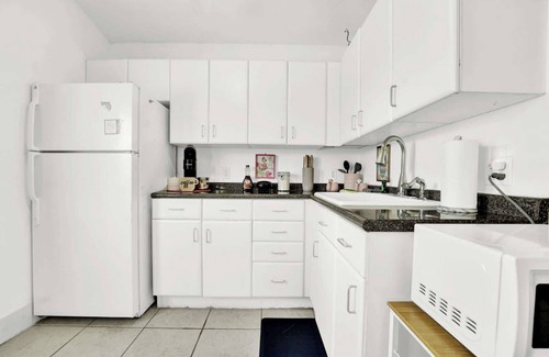 Lynn Haven Apartamento | Luxe Pool Casita w Saltwater Pool 25 Min to PCB
