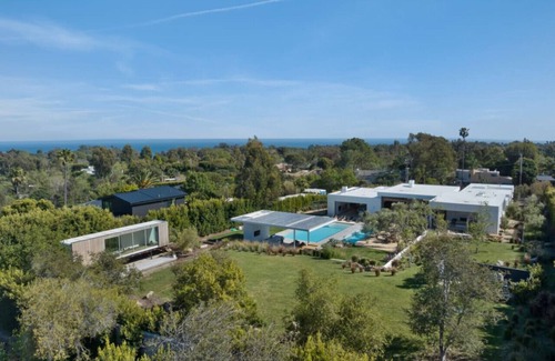 Central Malibu Casa | Luxe Private Pool w/ Ocean Views near Point Dume