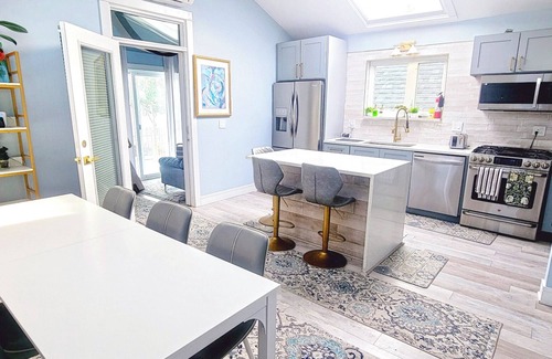 Logan Square Casa | Luxe Ranch & Spa Casa de Retiro