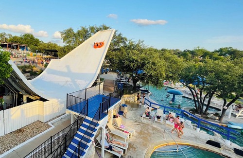 Lower Basin Lake Travis Casa | ¡Divertido! ¡Fabuloso! Deck, Grill, Fire Pit, Near Lakes Nuevo descuento!