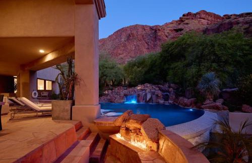 Paradise Valley Casa | LUXE - Red Rock - Pool & Spa - In Paradise Valley