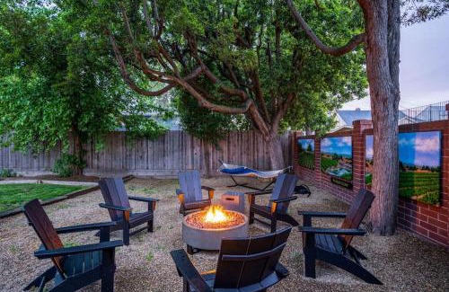Lodi Casa | Luxe Retreat Designed For Group Getaways