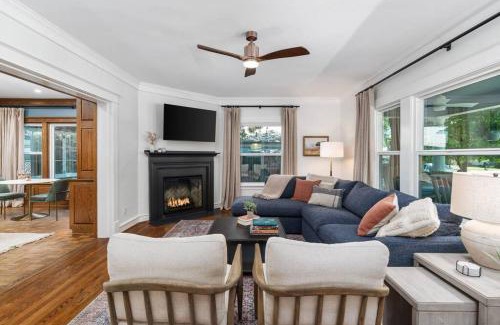 Lodi Casa | Luxe Retreat Designed For Group Getaways