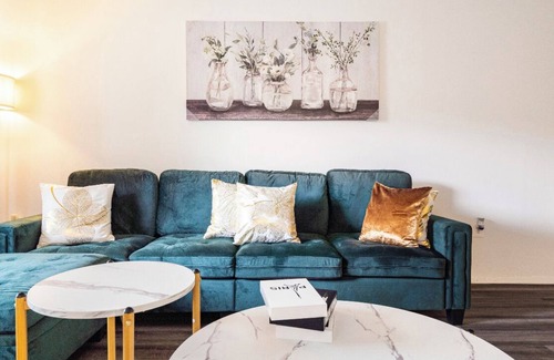 Rossville Apartamento | Luxe Spacious Apartment