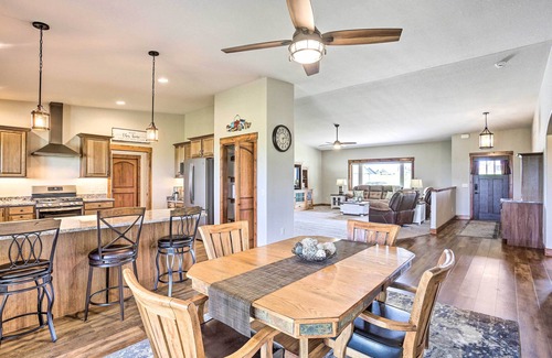 Spearfish Casa | Luxe Spearfish Hideaway: Golf, Hike, Explore!