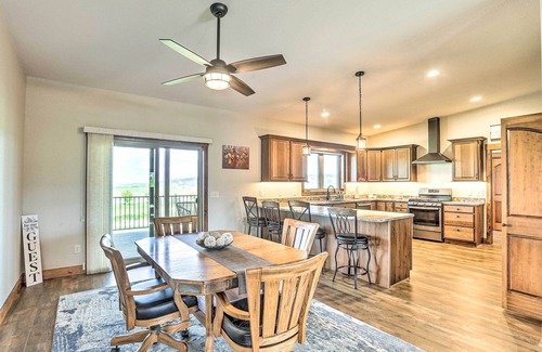Spearfish Casa | Luxe Spearfish Hideaway: Golf, Hike, Explore!