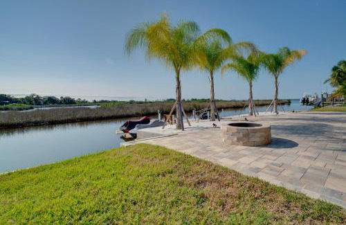 Spring Hill Casa | Luxe Spring Hill Home with Patio and Dock!