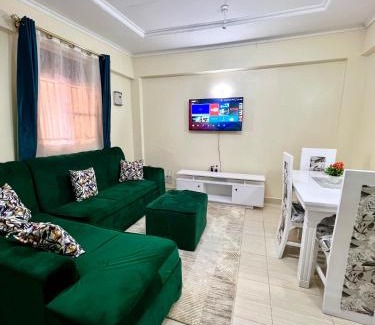Busia Apartamento | Luxe suite 2 bedroom