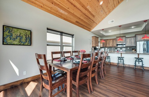 Lampe Casa | ¡NUEVO! Inicio con terrazas y acceso a la piscina en Table Rock Lake