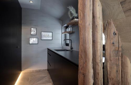 Tesero Casa | LUXE VISTA Mountain Chalet Cermis - mitten auf der Alm und Skipiste