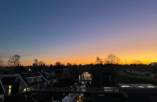 Municipality of Zaanstad Apartamento | Luxe Wellness Suite Zaandam - Amsterdam