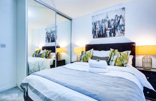 Docklands Apartamento | Luxee Apartment by Excel