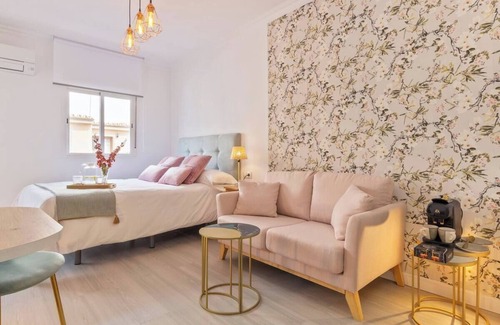 Playas del Palo Apartamento | Luxer Holidays - Estudio "Garden"