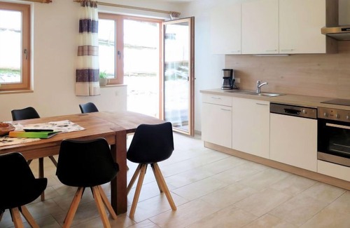 Emberg Apartamento | Apartamento Luxner (KAB137) en Kaltenbach - 11 personas, 5 dormitorios
