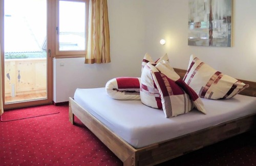 Emberg Apartamento | Apartamento Luxner (KAB137) en Kaltenbach - 11 personas, 5 dormitorios