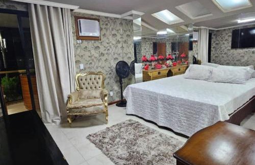 Praia do Morro Apartamento | Luxo e conforto à beira-mar em canto nobre da praia
