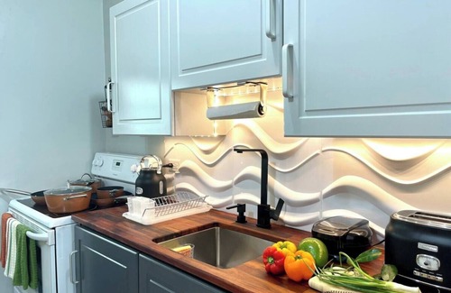 Bon Accord Village Condominio | LuxstayTobago Topaz, cozy condo near beaches & airport