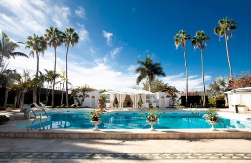 Campo Internacional Maspalomas Villa | Villa de lujo con piscina en Maspalomas 14 pax GYM, JACUZZI y CANCHA DE PADEL