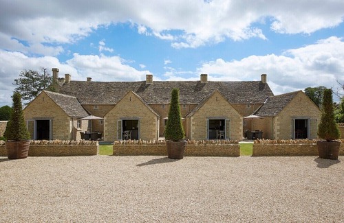 Southrop Casa | Luxuary Southrop Stay | Boutique Cotswold Base