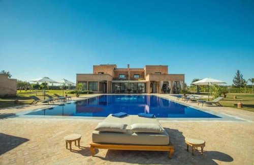 Sidi Abdallah Ghiat Villa | Luxueuse Exclusive Villa 4 suites