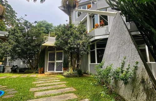Carapicuiba Casa | Incrível propriedade na Granja