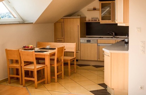 Breitenberg Apartamento | Luxuriöse Ferienwohnung mit Badewanne und Balkon
