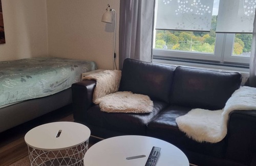 Solingen Apartamento | Luxuriöse großzügige Wohnung mit zwei Schlafzimmer