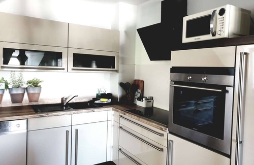 Solingen Apartamento | Luxuriöse großzügige Wohnung mit 3 Schlafzimmer, Terrasse