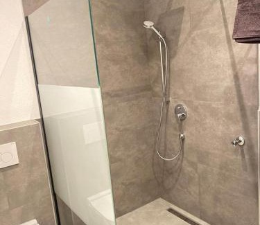 Krefeld Apartamento | Luxuriöse Loft mit Garten nähe Düsseldorf Messe