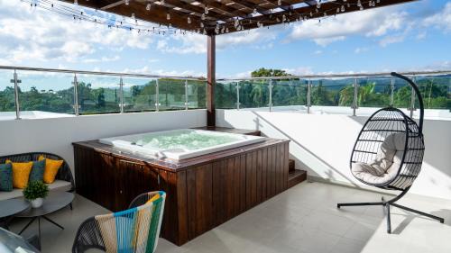 Santiago Province Apartamento | Luxurious PH, Near Airport,Private Jacuzzi