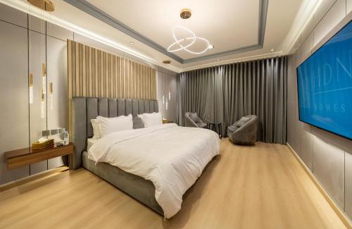 Al Hamra Apartamento | Luxuries Apt,Self-Entry,65 4K TV Smart A4