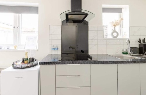 Singlewell Apartamento | Luxurious 1 bed Apartment for a Perfect Getaway