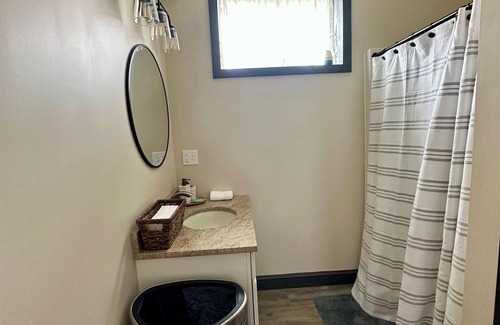 Sybertsville Apartamento | Luxurious 1-Bedroom Suite in the Pocono Mountains