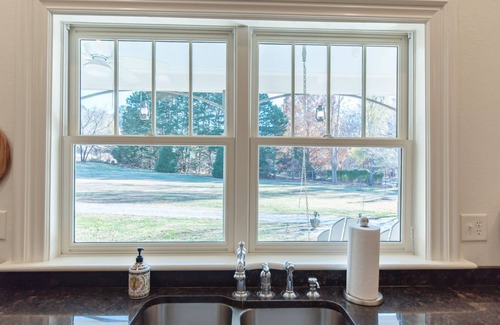 Durham Casa | Luxurious 150yr old home near Duke with private heated indoor pool & 3 acres
