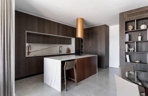 Mea She'arim Condominio | Luxurious 16th-Floor Apartment with Panoramic Views in Savyon View Tower, Jerusa