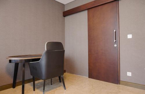 Pancoran Apartamento | Luxurious 1BR at L'Avenue Apartment near Sampoerna Universitas By Travelio