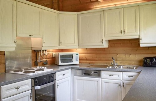 Kenwick Cabina | Lujosa cabaña de madera Log Lodge Holiday en Louth, Lincolnshire (2B para 6 personas)